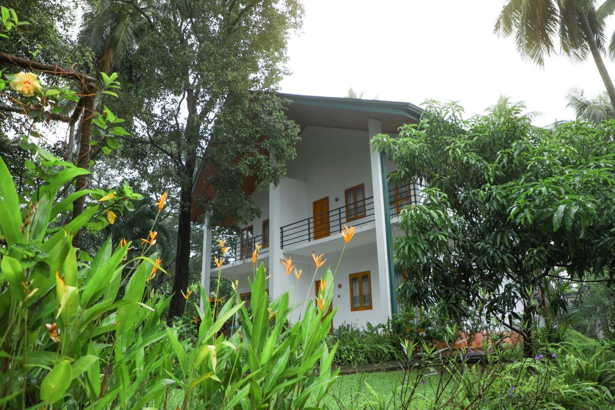 Athkandura Hotel Habarana Exterior foto