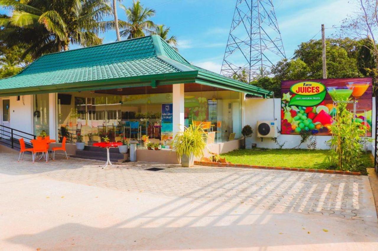Athkandura Hotel Habarana Exterior foto