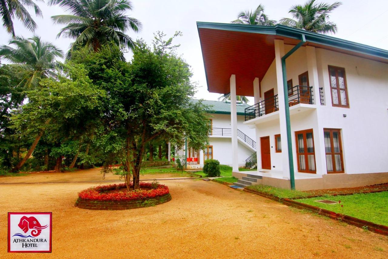 Athkandura Hotel Habarana Exterior foto