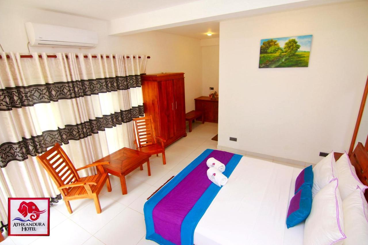 Athkandura Hotel Habarana Exterior foto